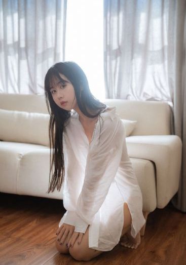 丰满寂寞的少妇老师