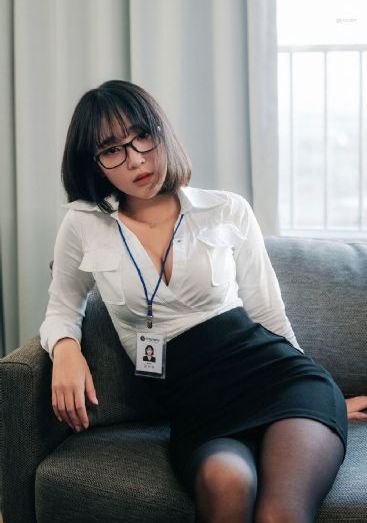 成宫彩叶