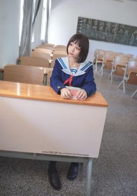 海鸥飞处彩云飞