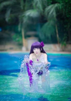 26岁的女高中生
