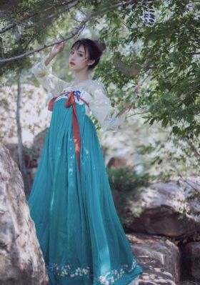 又黄又硬的视频
